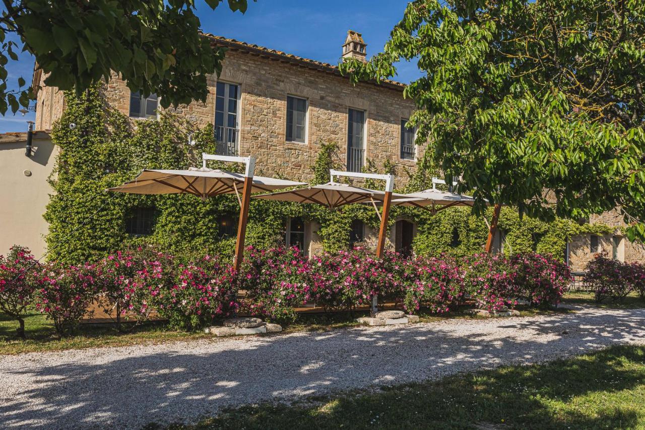 Favorita Food&Wine Resort バスティーア・ウンブラ エクステリア 写真